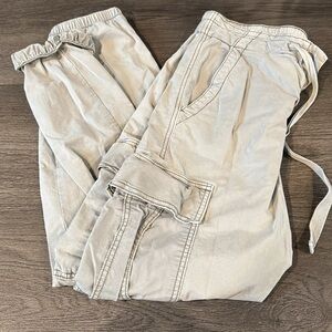 Grey/Green American Eagle Cargo Pants
